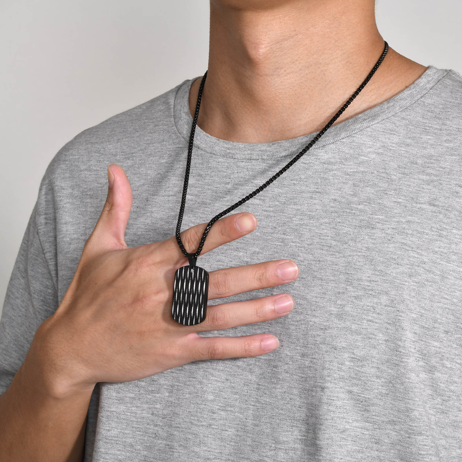 Mprainbow Mens Dog Tag Necklac - Mens Fashion In The 1920S recensie en prijs